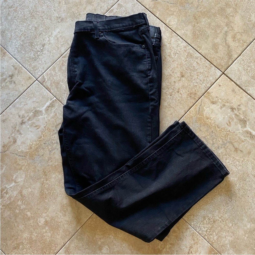 Levi’s Distressed 541 Men's Black Jeans
